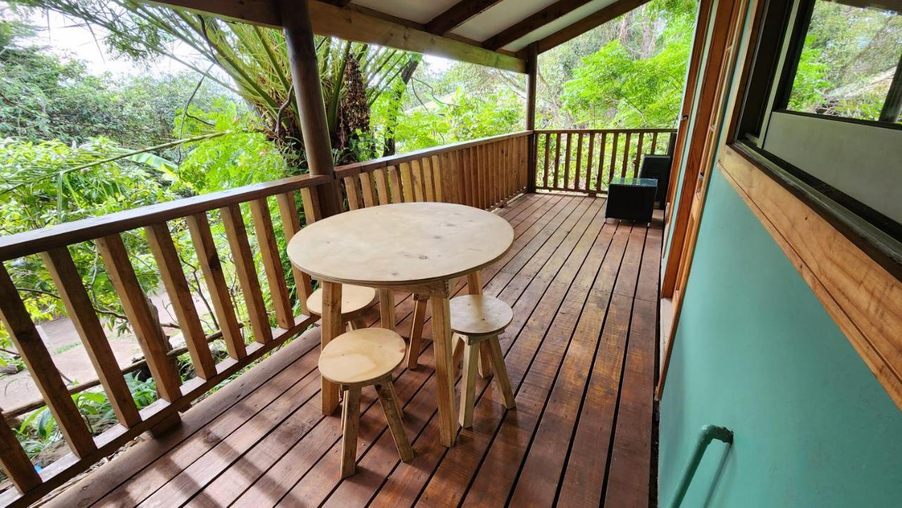 Cabanas Manuto Hanga Roa Extérieur photo