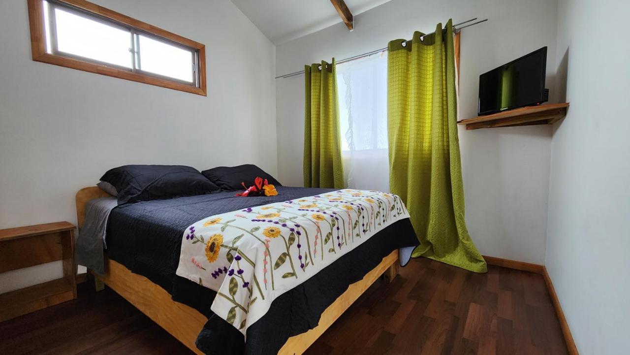 Cabanas Manuto Hanga Roa Extérieur photo