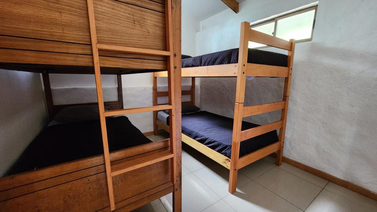 Cabanas Manuto Hanga Roa Extérieur photo