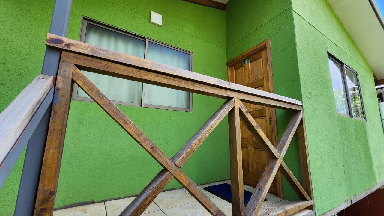Cabanas Manuto Hanga Roa Extérieur photo